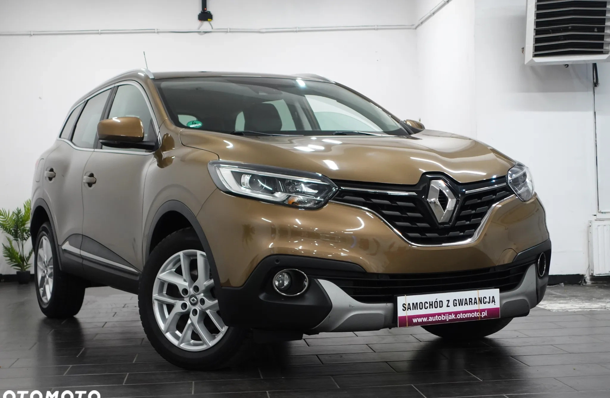 Renault Kadjar cena 57900 przebieg: 168346, rok produkcji 2015 z Rabka-Zdrój małe 742